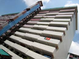 Tiong bahru mrt station is an underground mass rapid transit (mrt) station on the east west line in bukit merah, singapore. 57 Lengkok Bahru S 151057 Hdb Details Location Map Nearby Mrt S Schools Malls Srx