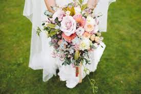Check spelling or type a new query. Ooh La La Here Are The Biggest Wedding Flower Trends For 2020 Shemazing
