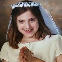 Amanda Abshire's Instagram, Twitter & Facebook