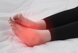 Top 17 Home Remedies For Swollen Feet During Pregnancy