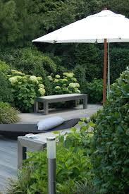 Vorgarten In Grun Weiss Moderner Garten Von 2kn Architekt Landschaftsarchitekt Thorsten Kasel Sven Marcus Neu Pa Vorgarten Moderner Garten Gartengestaltung