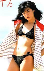 安田成美 水着グラビア女優 【36枚】 | Gravia