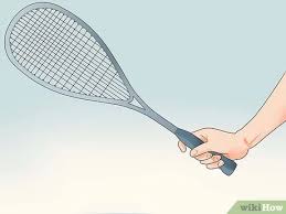 El objetivo del juego es desplazar una pelota a través del campo, valiéndose fundamentalmente de las manos, para intentar introducirla en la porteria contraria acción que se denomina gol. Como Jugar Al Squash 13 Pasos Con Imagenes Wikihow