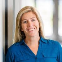 Lori Rausch's Instagram, Twitter & Facebook