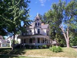 115 N 5th St Saint Clair Mi 48079 Zillow Old House Dreams Fantasy House Fancy Houses