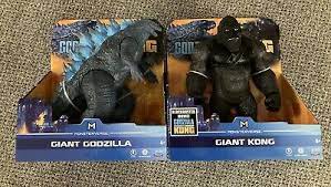 Godzilla Vs Kong Monsterverse Playmates Giant 11 Godzilla Kong Figure Set Nib Ebay In 2021 Godzilla Godzilla Vs King Kong