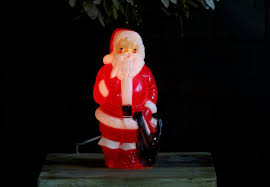The 8 Best Places To Buy Blow Mold Yard Decorations In 2020