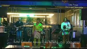 Beliau juga adalah seorang pelakon yang hebat. Wajah Kesayangan Hamba Herunterladen