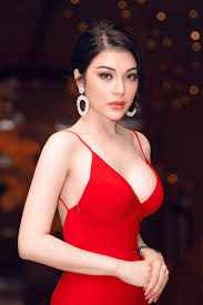 Chen lili may refer to: Ngá»c Ná»¯ Bolero Lily Chen Tiáº¿t Lá»™ Bi Quyáº¿t Ä'á»ƒ Co Eo Thon