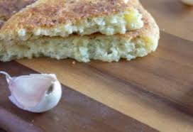 Pate A Pizza Extra Moelleuse Et Epaisse Recette Moelleux Pate A Pizza Carres Rice Krispies