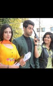 Pin By Eduardo B C On Serials In 2020 Women Fashion Ruffle Blouse