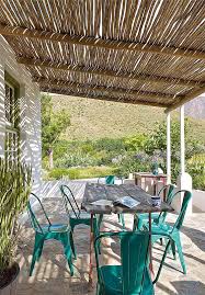 A L Ombre Des Canisses Turbulences Deco Terrasse Maison Terrasse Couverte Pergola Idees Pergola