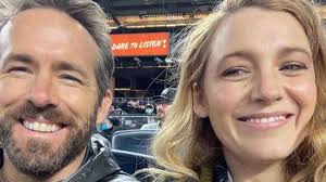 Zara: Blake Lively a craqué pour ce jean tendance à moins de 40€ !