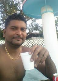 Where is Dave Andrew, the owner of Christon's jewelry shop in Sangre  Grande, who scammed multiple people?