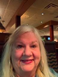 Brenda Pearce's Instagram, Twitter & Facebook