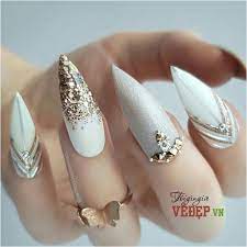 99+ Mẫu Nail Móng Nhọn Đẹp Đơn Giản, Sang Chảnh, Cá Tính