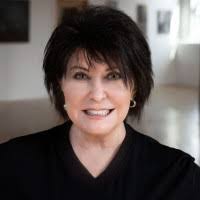 800+ "Paula" profiles