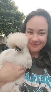 Audrey Thorne (@audreythornes)