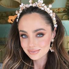 Hire Ashlee Lauren Tagged "Bridal"