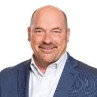 Eddie Curiel's Instagram, Twitter & Facebook