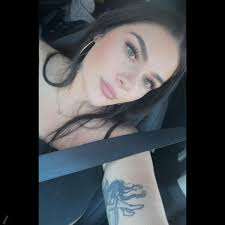 Brides to be or past brides!! Tell me where your venue was that was  relatively cheap with great outdoor foliage that also has indoor reception  areas and you can bring your own