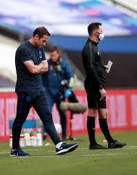 Chelsea head coach frank lampard admits he's got an extremely 'difficult' decision to make as he prepares to choose between kepa arrizabalaga and willy caballero for tomorrow's fa cup final but has called for togetherness regardless of the starting xi he fields against arsenal. Frank Lampard Slams His Slow And Complacent Players Who Treated Cup Final As A Stroll Chelsea News