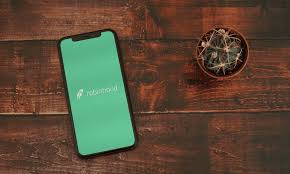 According to a june report by research firm momentum works, which estimates. Report Robinhood Markets Eyes Potential Ipo Pymnts Com