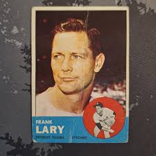 Still with a postal strike here in Canada, so the empty mailbox  continues... Here's a well loved 1953 Topps card of Fred Hatfield. Fred  played 9 seasons in the majors from 1950-1958