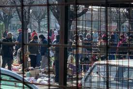 LA NACION בטוויטר: "Cuarentena: ferias colmadas, partidos de fútbol y  aglomeraciones en el conurbano https://t.co/7YFvFduZ5q… "