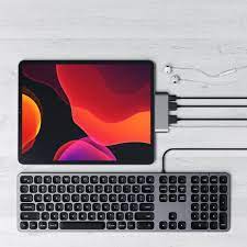 Satechi Aluminum Type C Mobile Pro Hub For Ipad Type C Smartphones T Dxb Net Ipad Pro Ipad Repair Ipad Photo