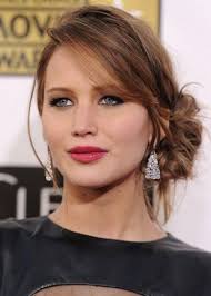 Top 100 Hairstyles For Round Faces Herinterest Com Jennifer Lawrence Hair Hair Styles Chignon Hair