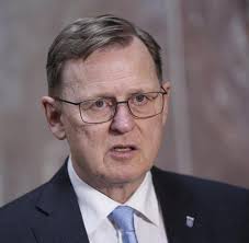 Explore tweets of claus kleber @clauskleber on twitter. Claus Kleber Kleingartner Zeigen Heute Journal Moderator Des Zdf An Welt