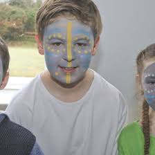 Kings of the jungle and stage!