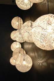 Diy lampe en cannage comment la fabriquer joli place. 8 Idees De Napperons Abat Jour Abat Jour Lampe En Dentelle Diy Deco