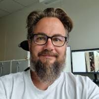 100+ profilů „Eiesland“