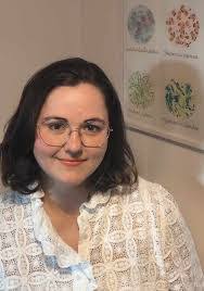 Cassandra Lenoir's Instagram, Twitter & Facebook