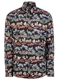 Wearing one in a floral print is an effortless way to pull one off. 20 Floral Shirts To Wear This Spring Best Shirts For Men