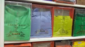 You can also bookmark this page with the url : Pengalaman Membeli Baju Melayu Aaron Aziz Di Jakel Myrujukan