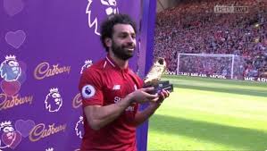 Y apparaissent le club pour lequel le joueur évolue, sa nationalité, son âge, et le nombre de matchs joués. Premier League Trois Africains En Tete Des Meilleurs Buteurs Aubameyang Devant