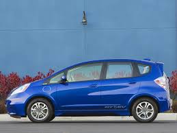 Honda explained that econ mode will extend the driving range by 17% compared to the normal mode; Honda Fit Ev Spezifikationen Fotos 2012 2013 2014 Autoevolution In Deutscher Sprache