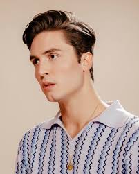 Overcompensating" Crown