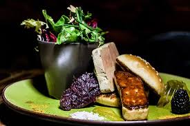 Dans Le Jardin Des Alpes Val D Isere Restaurant Avis Numero De Telephone Photos Tripadvisor