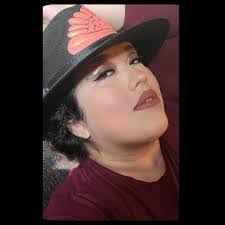 Carol Medrano's Instagram, Twitter & Facebook