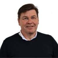 300+ perfiles de «Persson»