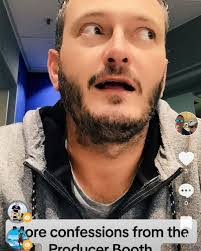 Petrus Botha's Instagram, Twitter & Facebook