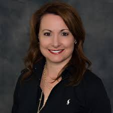 Phoenix IDA Funds Scholarship in Honor of Board Vice President Darcy Renfro 