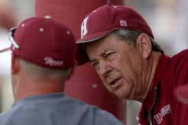 Cullman 4, Hartselle 2: Carter Bowen's double, Owen Lovell's catch get No.  1 Bearcats into playoffs