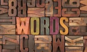Sausage is ground meat mixed with fat, salt and other seasonings, preservatives and fillings, often packed into an artificial protein or genuine animal intestine casing. Ø¬ Ø± Ø§Ù„Ø° ÙŠÙˆÙ„ Ø§Ù„Ù‚Ø¯Ø³ Ø§Ù„Ø¹Ø±Ø¨ÙŠ