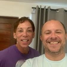 Elaine Coates's Instagram, Twitter & Facebook