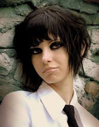 Look how great a bob can make your natural curls look! Emo Curly Hairstyles